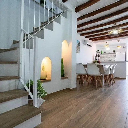 Holiday home Spacious House In With Private Pool Olvera