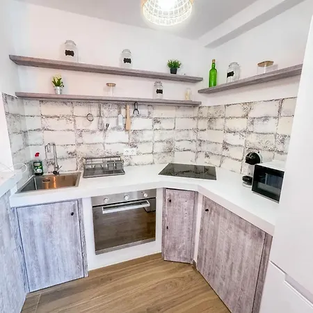 Spacious House In With Private Pool Holiday home